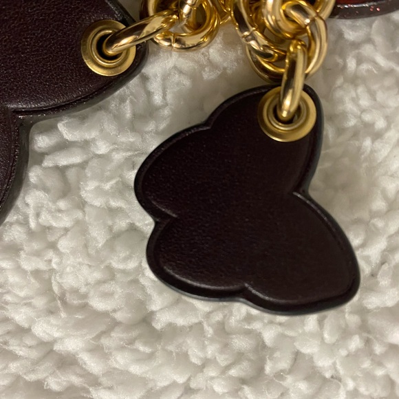 New without tag, Leather Coach Key Ring, Multicolored with 4 pretty butterflies - Picture 9 of 16